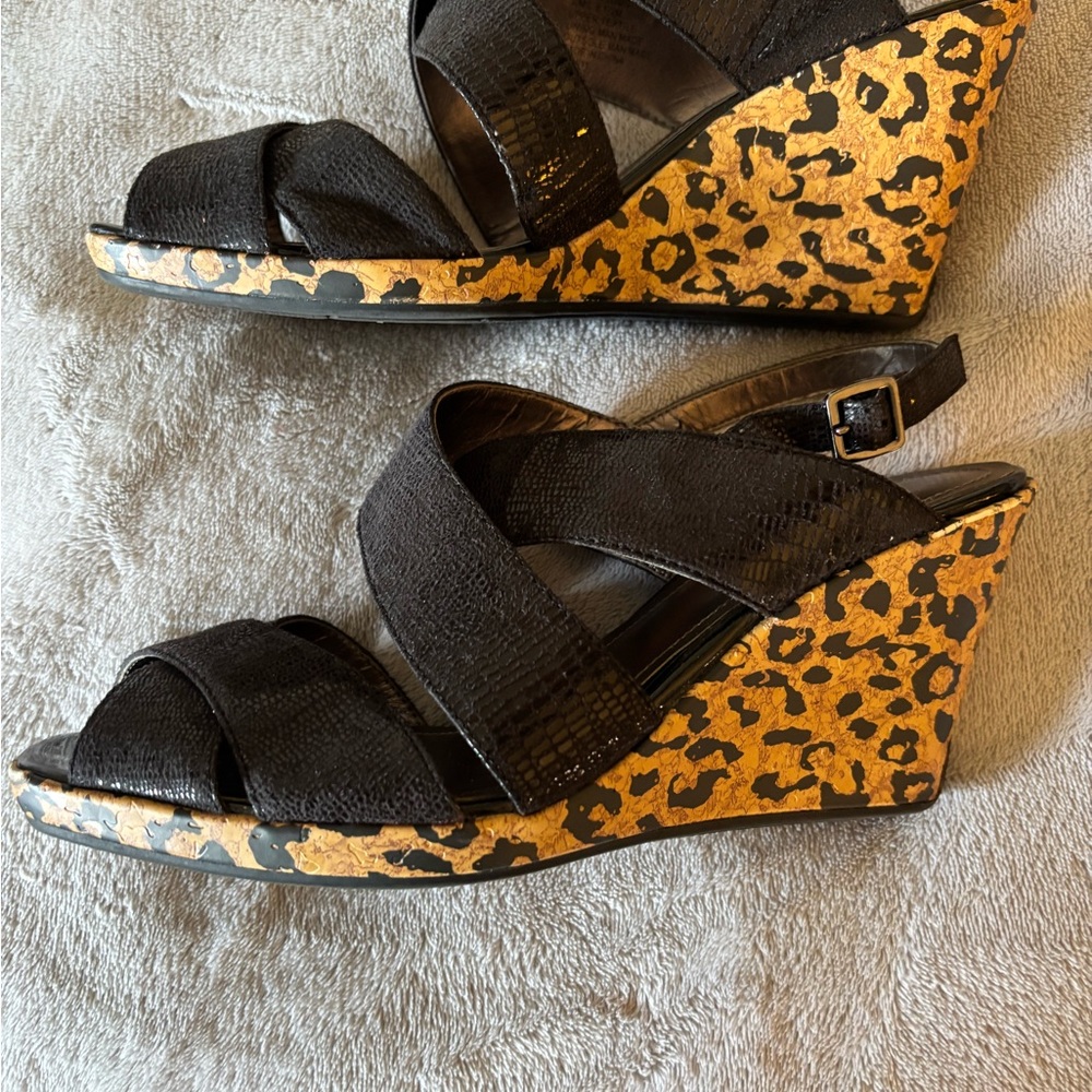 Leopard Print Wedge Sandals - Black